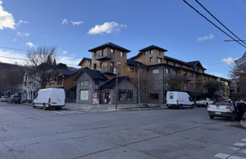 Depto 208 en Edificio Loretta | SMA105